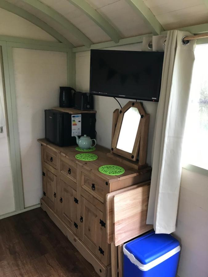 Elton Barn Fishery & Retreat ノッティンガム エクステリア 写真