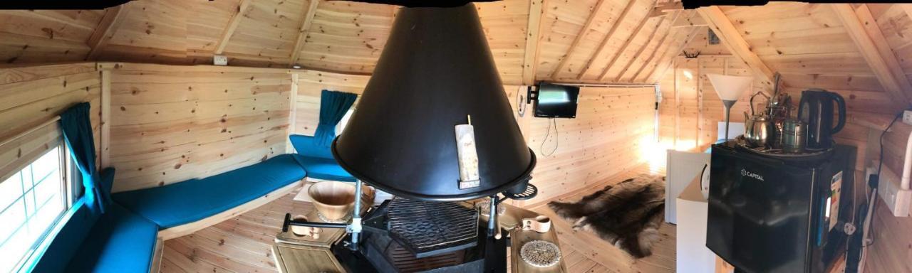 Elton Barn Fishery & Retreat ノッティンガム エクステリア 写真
