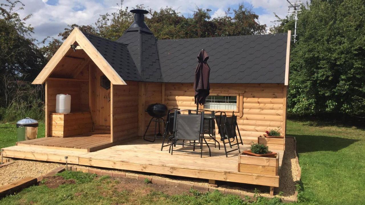 Elton Barn Fishery & Retreat ノッティンガム エクステリア 写真