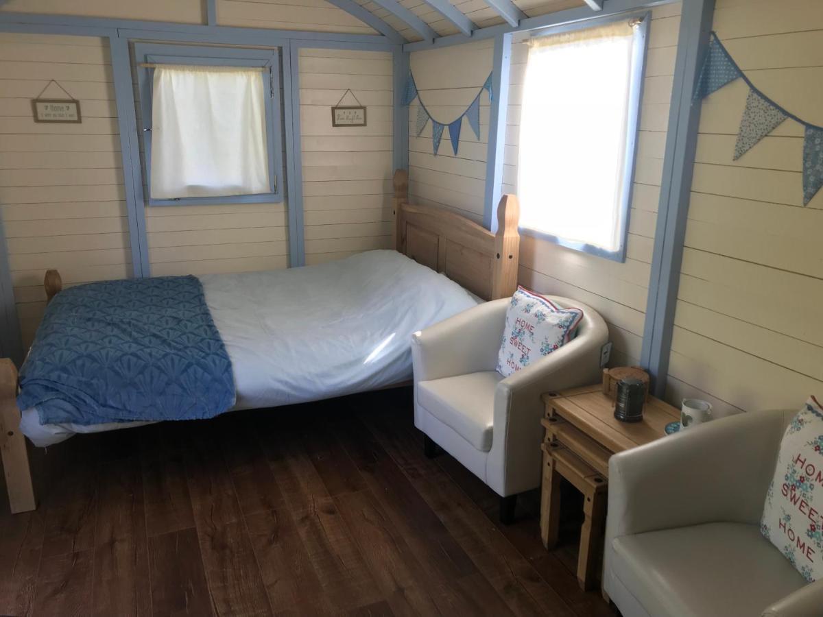 Elton Barn Fishery & Retreat ノッティンガム エクステリア 写真